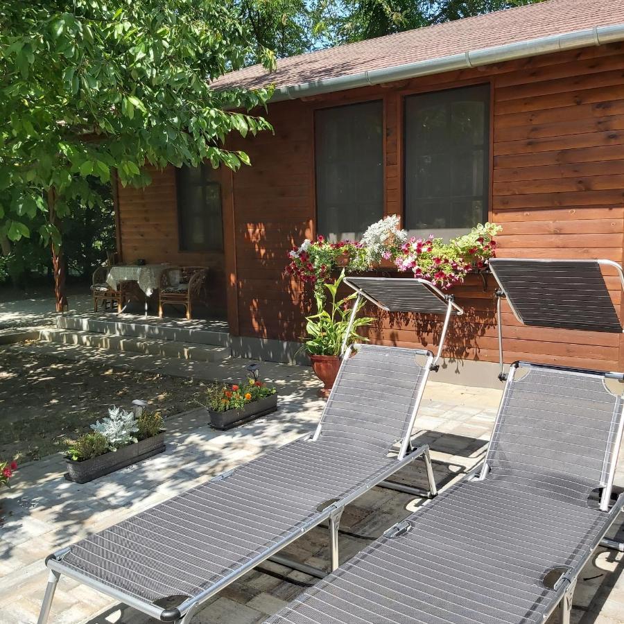 Melinda Nyaralohaz Apartment Balatonkenese Bagian luar foto