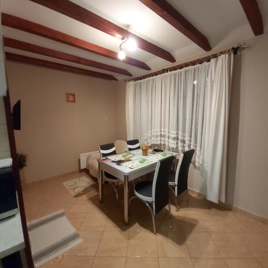 Melinda Nyaralohaz Apartment Balatonkenese Bagian luar foto