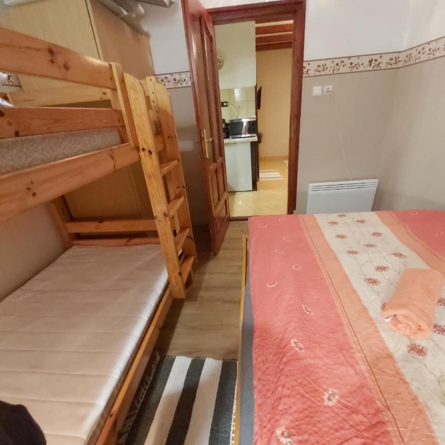 Melinda Nyaralohaz Apartment Balatonkenese Bagian luar foto
